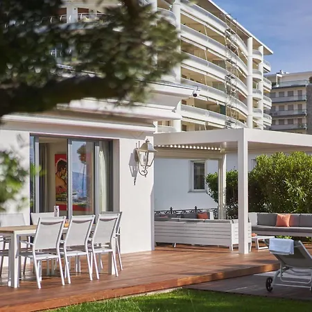 5-bedroom With Swimming Pool In The Heart Of The Croisette In