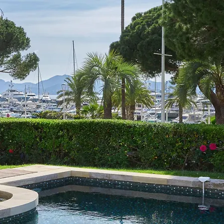5-bedroom With Swimming Pool In The Heart Of The Croisette In * Cannes