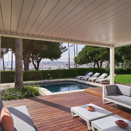 5-bedroom With Swimming Pool In The Heart Of The Croisette In Holiday home *