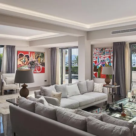5-bedroom With Swimming Pool In The Heart Of The Croisette In Holiday home *